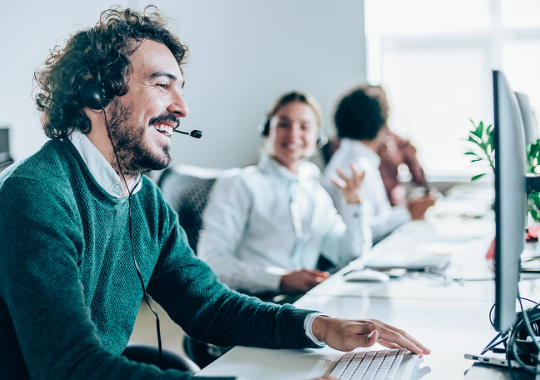 Service & Customer Support